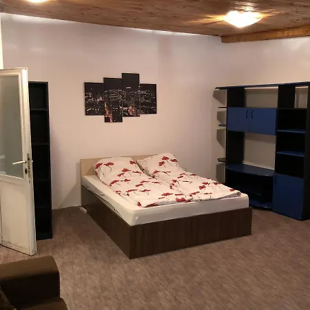 Brezoianu 21 Apartment *