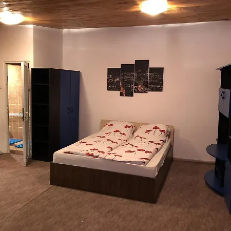 Brezoianu 21 Apartmán